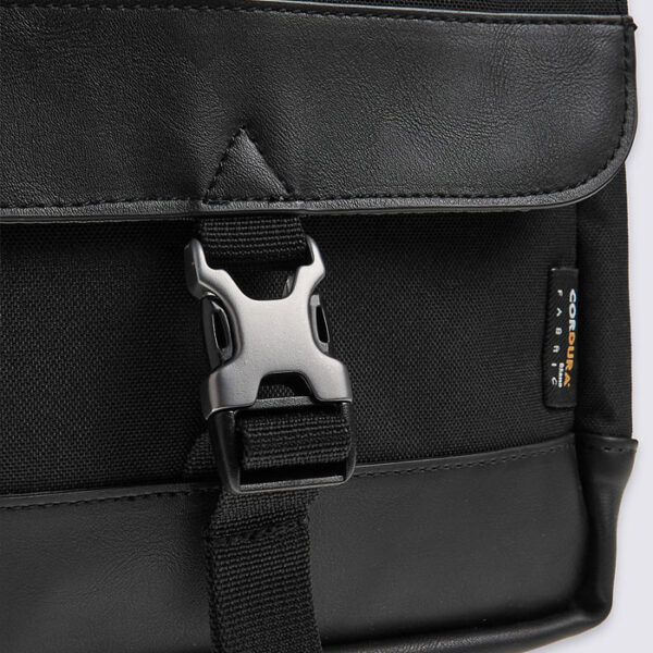 Scuff Resistant Cordura Messenger Bag - Image 5